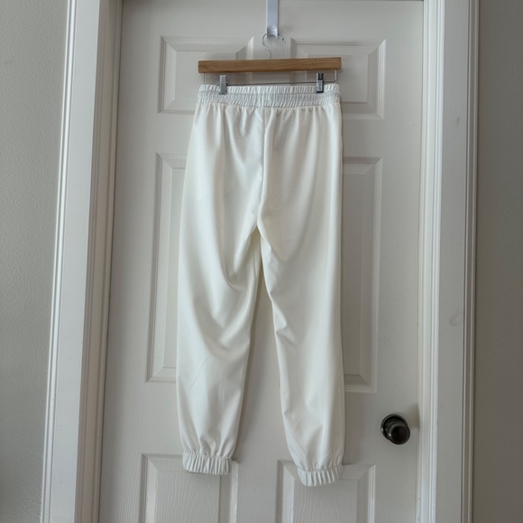 NWT Zara size M ivory color jogger pants - Picture 3 of 9